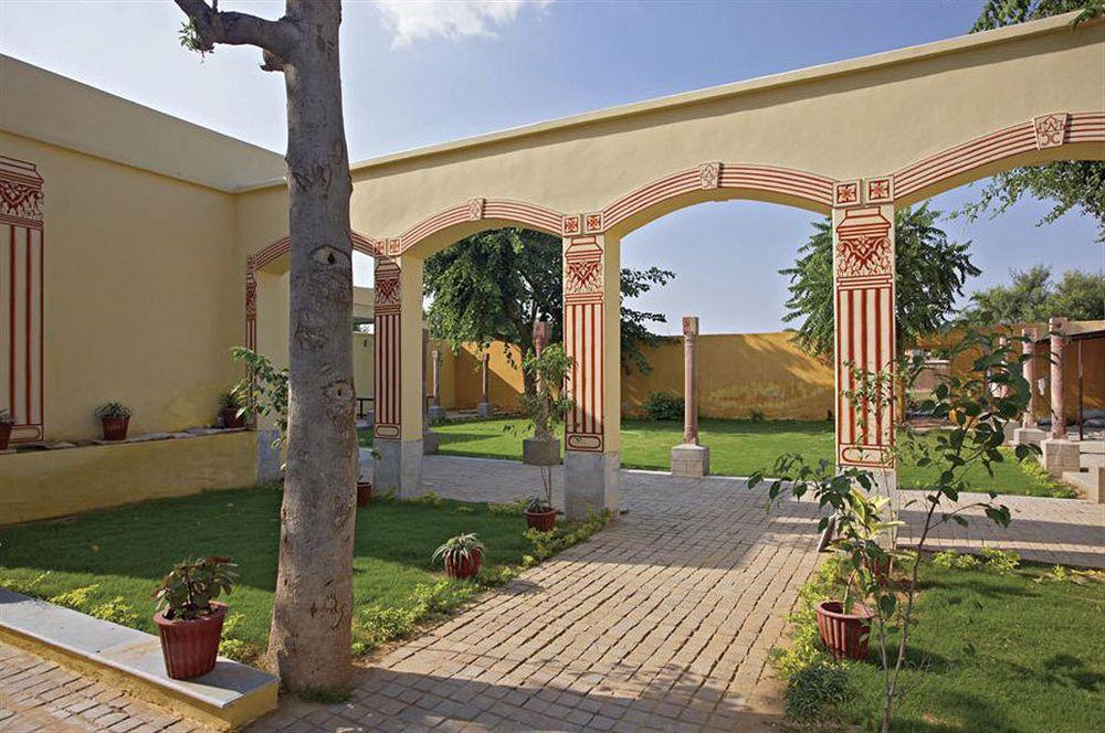 Koolwal Kothi Zinc Journey By The Fern, Nawalgarh, Rajasthan מראה חיצוני תמונה