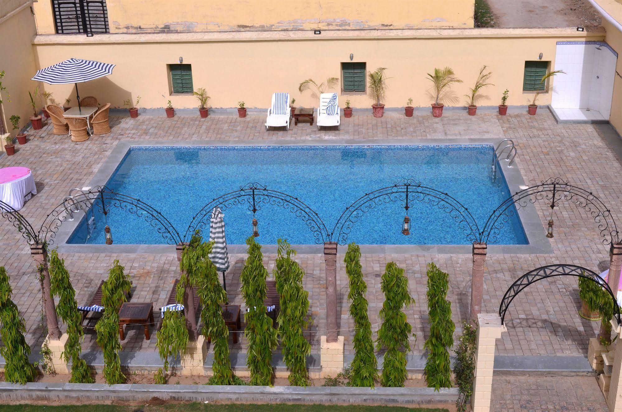 Koolwal Kothi Zinc Journey By The Fern, Nawalgarh, Rajasthan מראה חיצוני תמונה